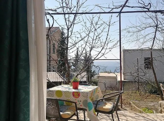 Olga Apartment *